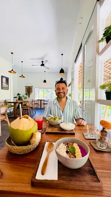 Eastside Penida Kitchen & Bar