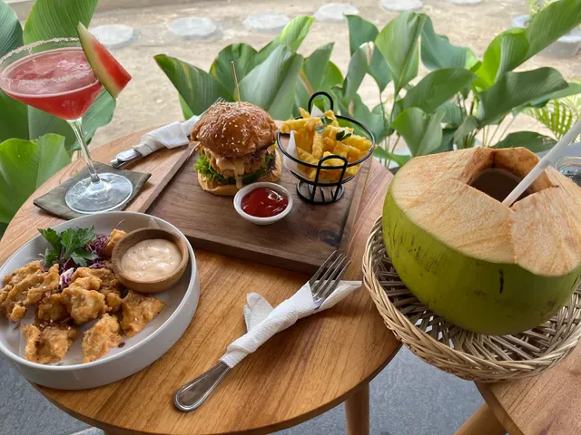 Eastside Penida Kitchen & Bar