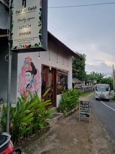 Father Field Bistro