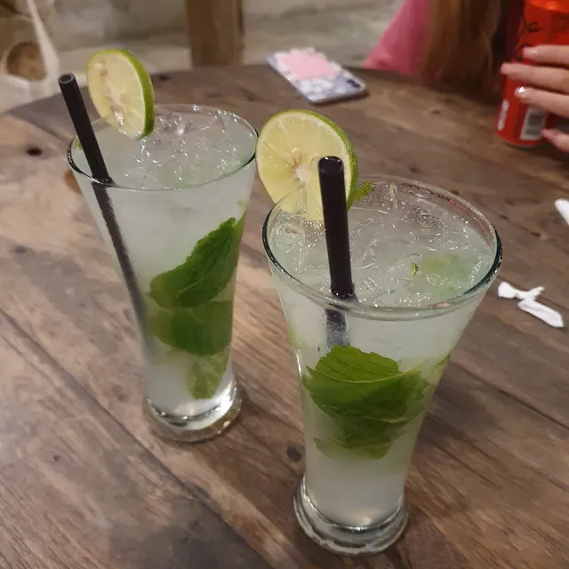 FIN ISLAND