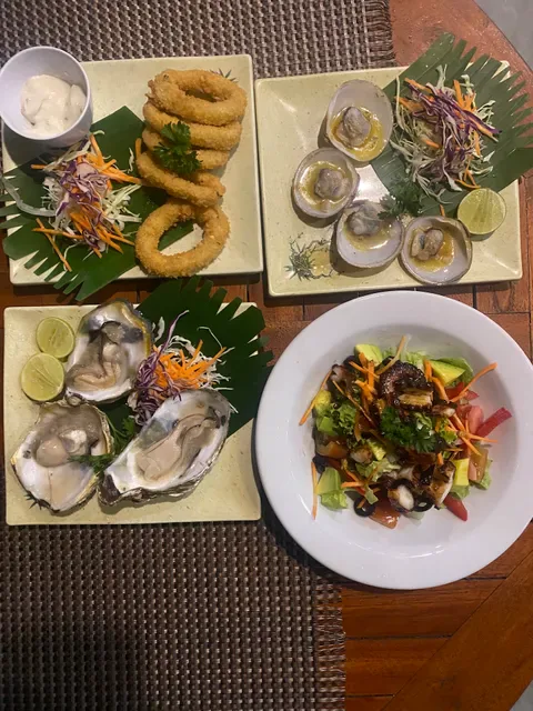 G_Pan Corner Bar and Grill Lembongan