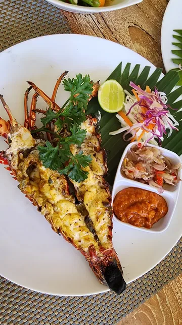 G_Pan Corner Bar and Grill Lembongan