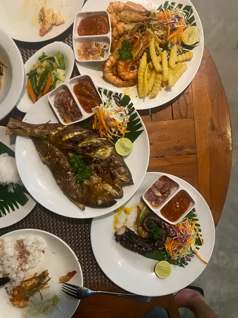 G_Pan Corner Bar and Grill Lembongan