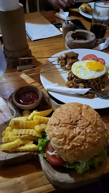 GRIYATAMA WARUNG