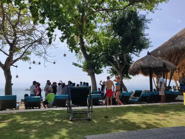 Hai Bar And Grill