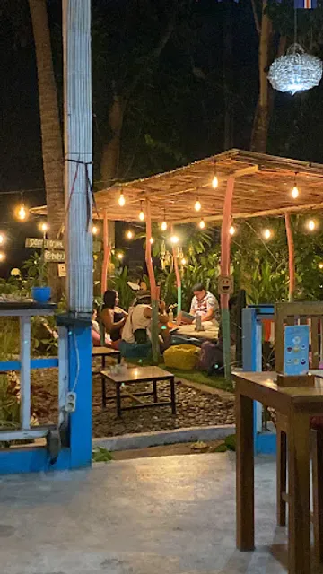 Holy penida restoran n bar