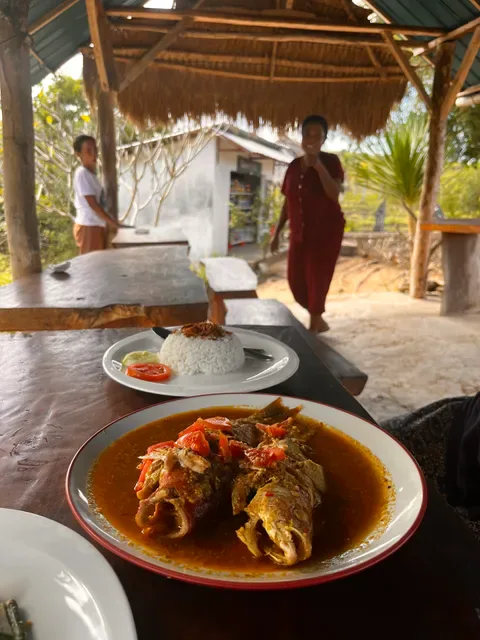 Indah Resto And Bar(Eco-tourist dreamstay Resto)