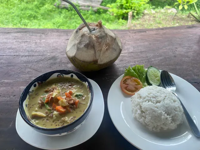 Indah Resto And Bar(Eco-tourist dreamstay Resto)