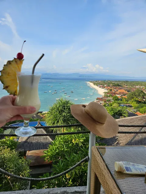 JResto Lembongan