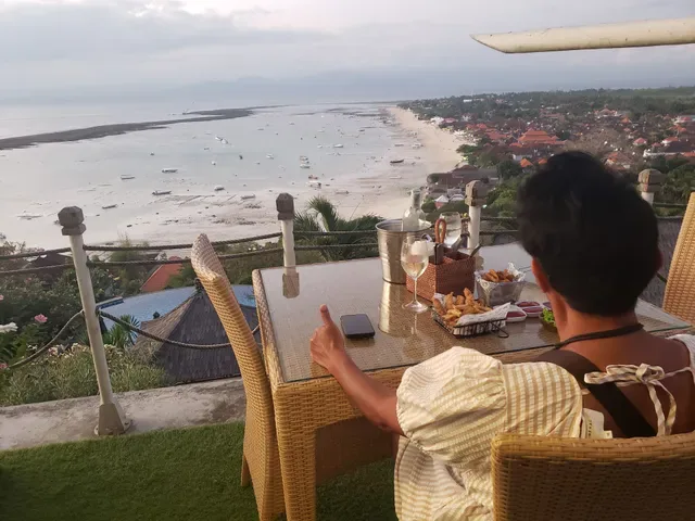 JResto Lembongan