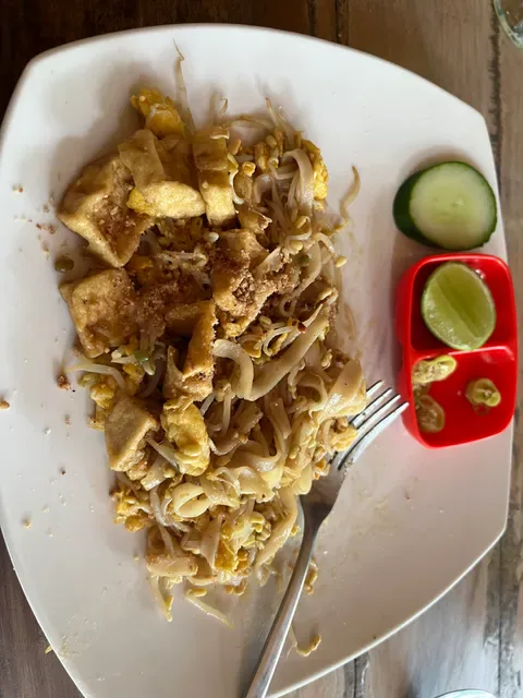 K, Jendra Bar & Warung