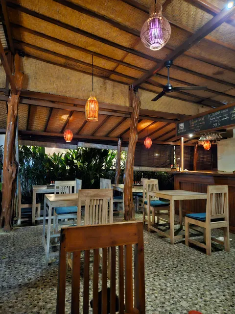 K, Jendra Bar & Warung