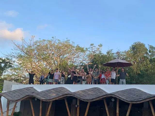 Karana Nusa Lembongan, Pool - Bar - Dining
