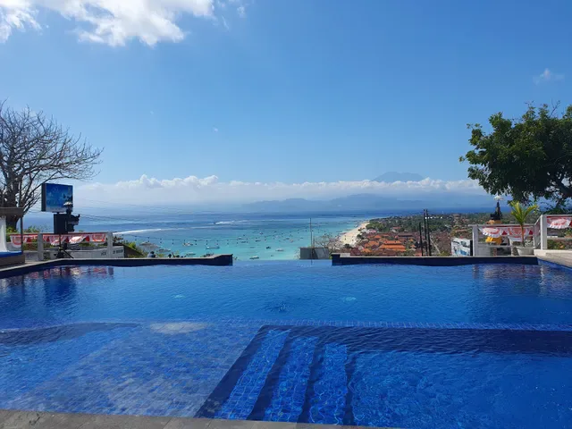 Karana Nusa Lembongan, Pool - Bar - Dining