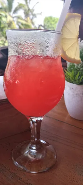 Kelingking Bar and Restaurant