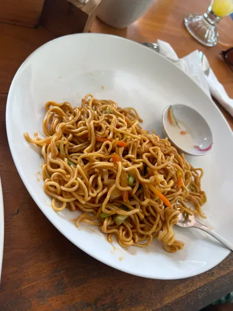 Kelingking Bar and Restaurant