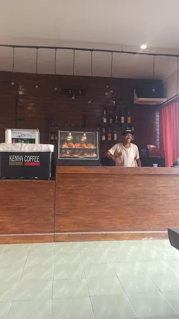 KENYA Lembongan