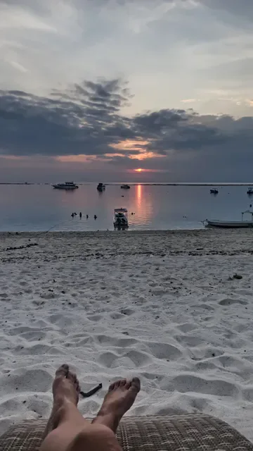 KENYA Lembongan