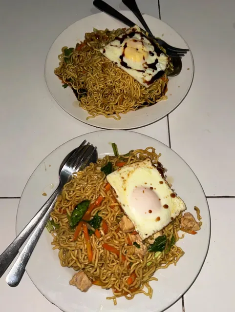 Ketut Warung