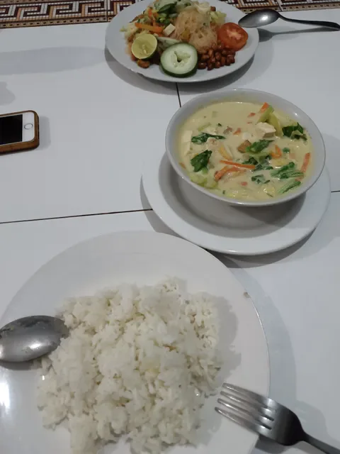 Ketut Warung