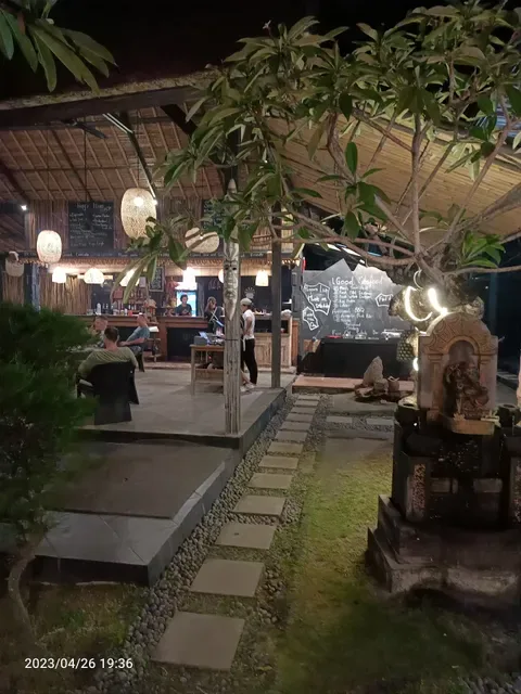 Lgood Bar And Grill Lembongan