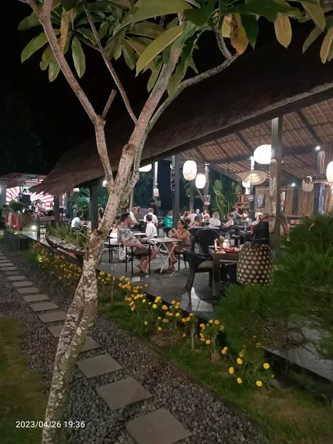 Lgood Bar And Grill Lembongan