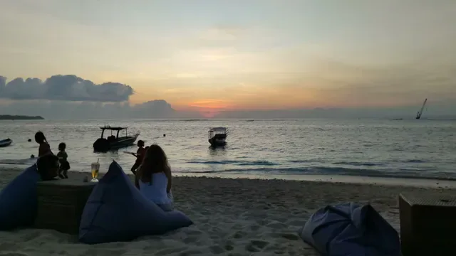 Linda Beach Hotel Bar & Restaurant