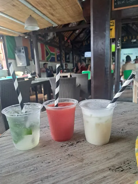 Mickeys Sports Bar & Restaurant