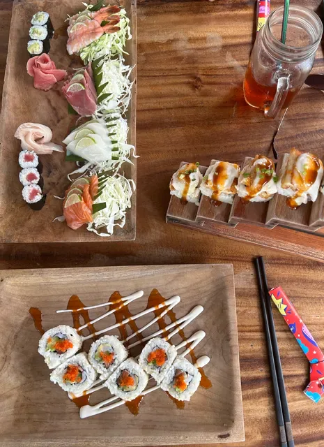 oishii bar & grill