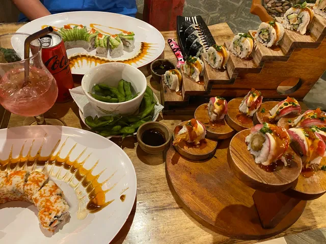 oishii bar & grill