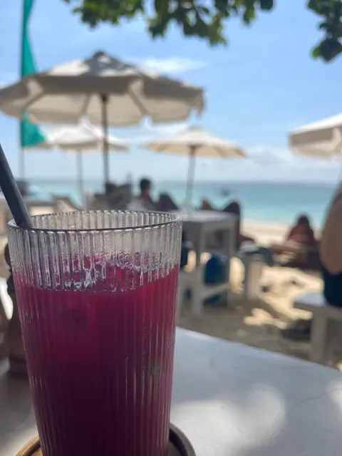 Ombak Cafe & Huts