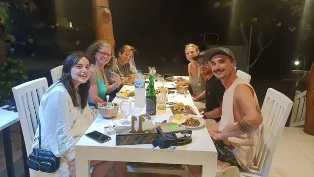 Papa Tarros Bar and Resto
