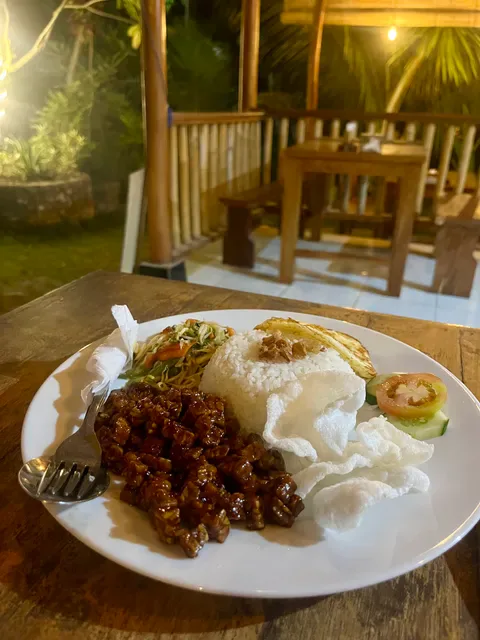 PAYODA WARUNG