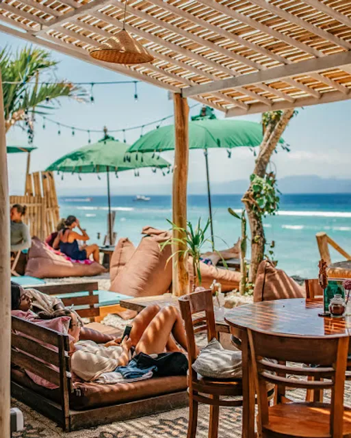 PENIDA COLADA Beach Bar