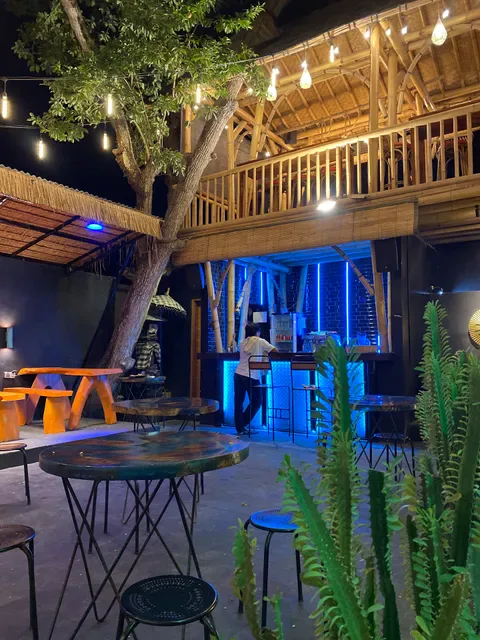 Sapodilla restaurant