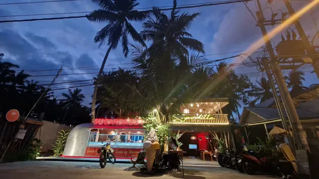 Sapodilla restaurant