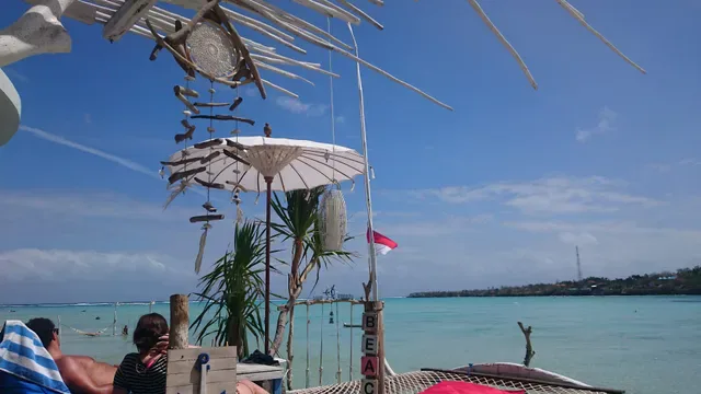 Sea Breeze Cafe Ceningan