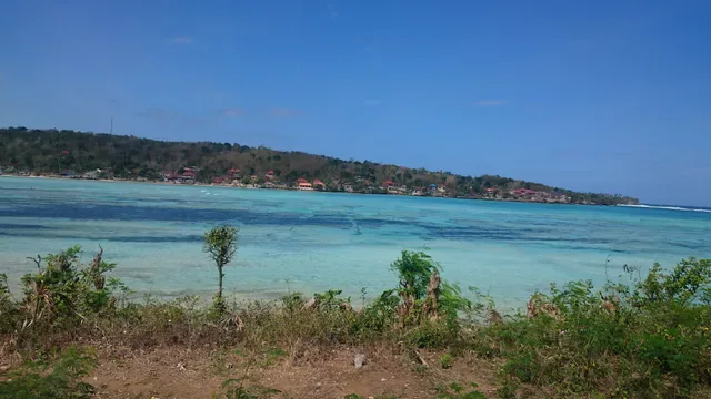 Sea Breeze Cafe Ceningan