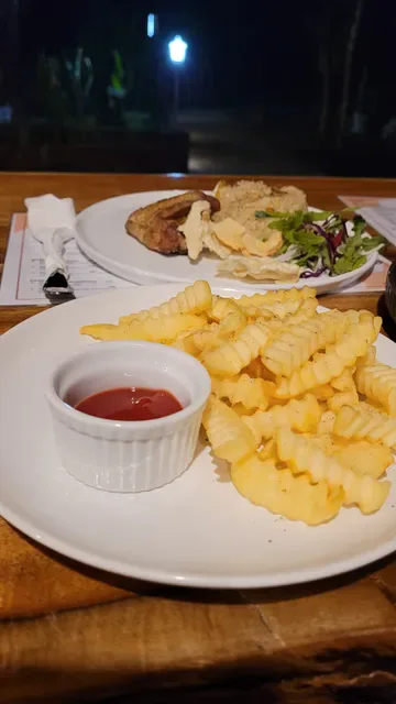 SeaTara Kitchen Grill & Bar