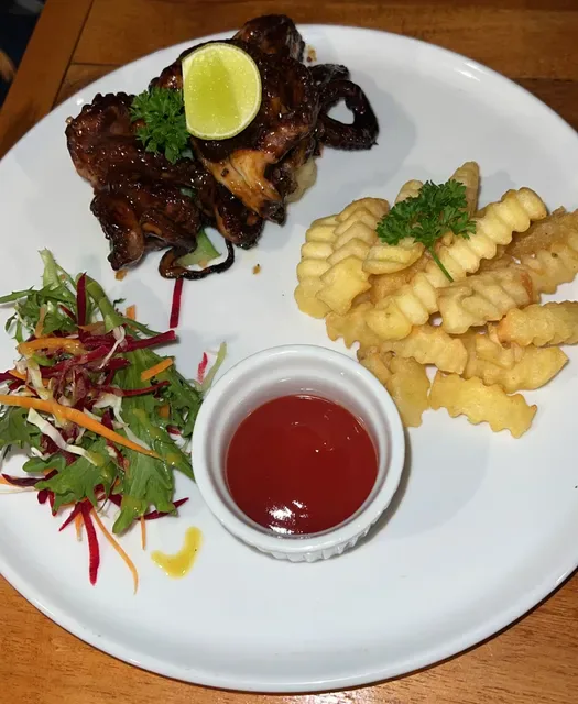 SeaTara Kitchen Grill & Bar