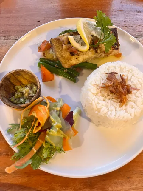 SeaTara Kitchen Grill & Bar