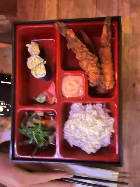 Siki poke house and sushi
