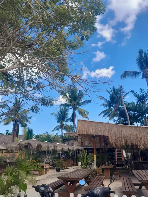 The Coconut Hut - Mini Golf