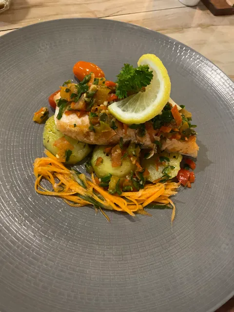 The Rich Penida Restaurant & Bar