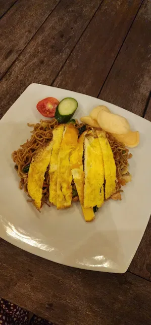 Two raksa cafe