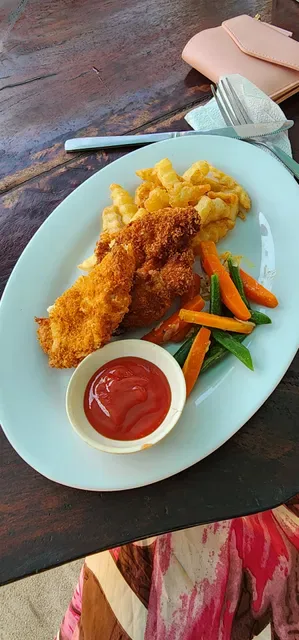 Two raksa cafe