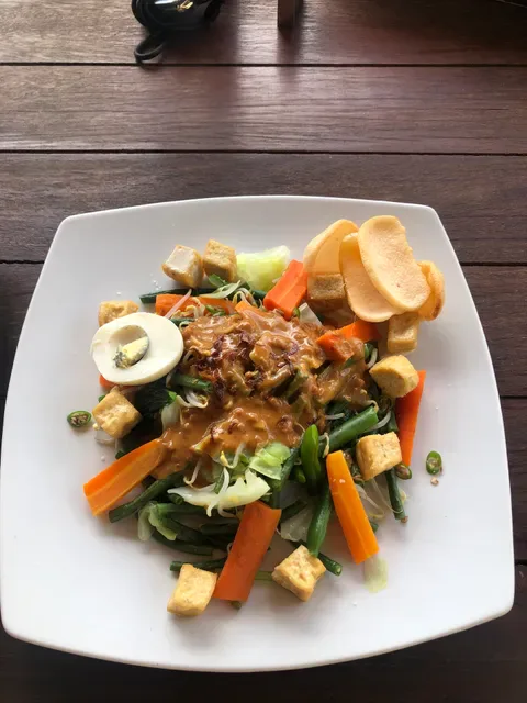 Two raksa cafe