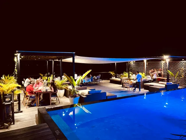 Warnakali Restaurant Nusa Penida