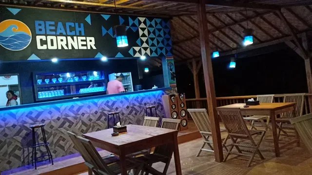 Warung Beach Corner