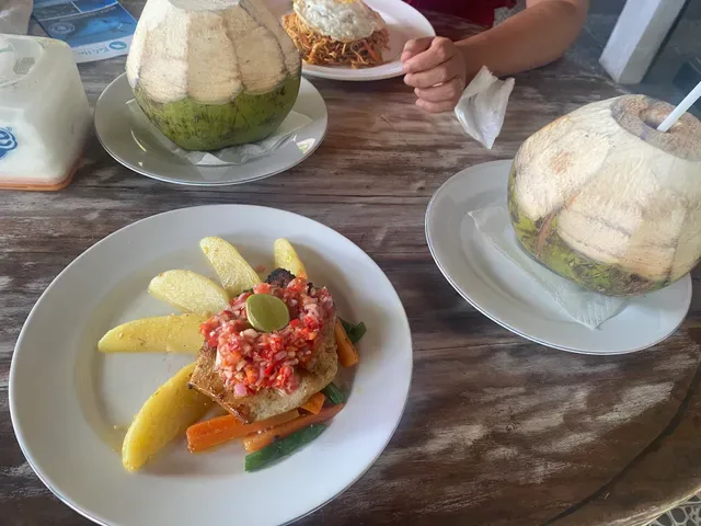 Warung BOMBOM